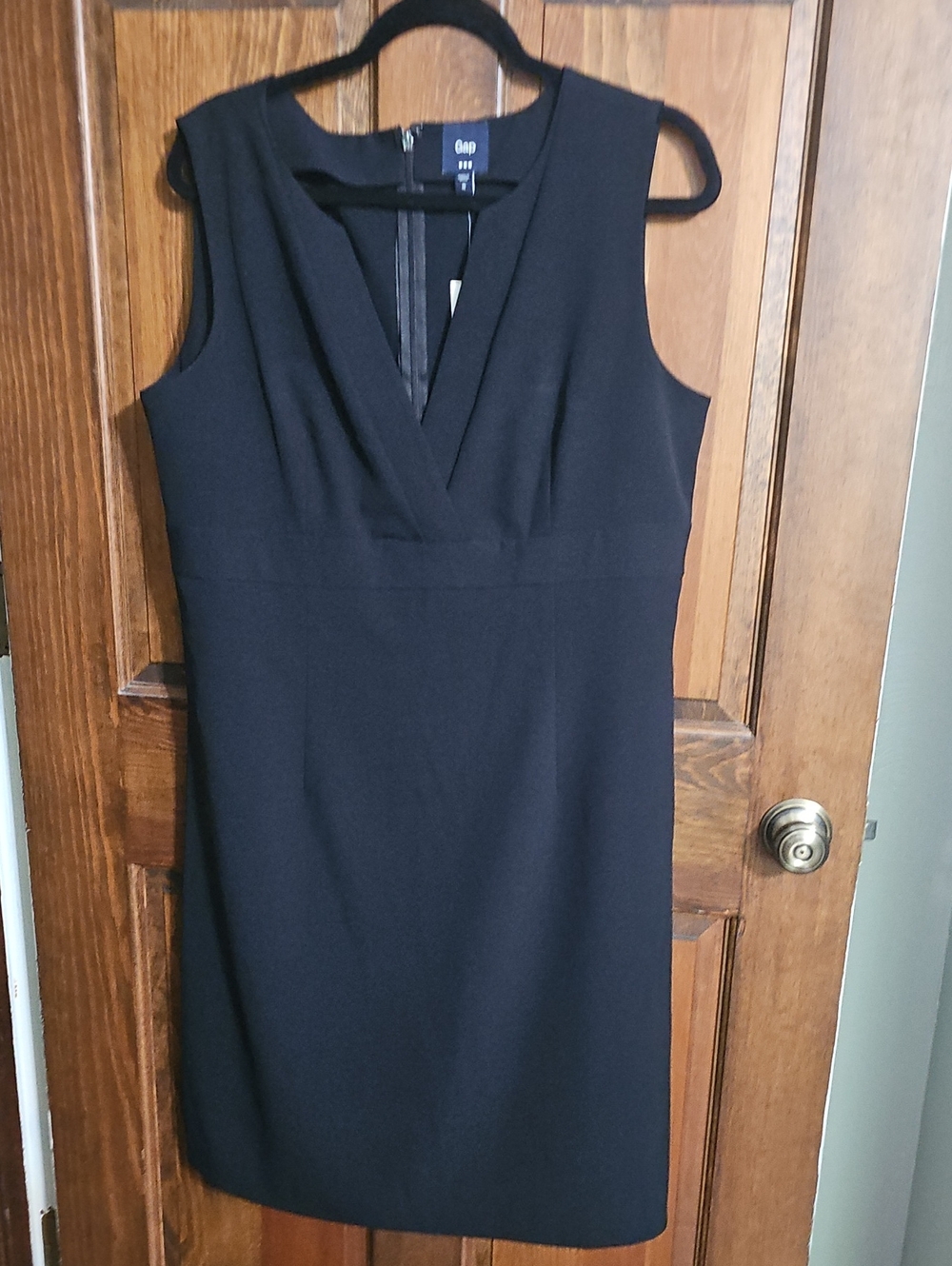 NEW GAP Black Sleeveless V-Neck Sheath Dress Size XL